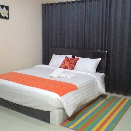 Griya Bun Sari Apartment Sukawati  Bagian luar foto