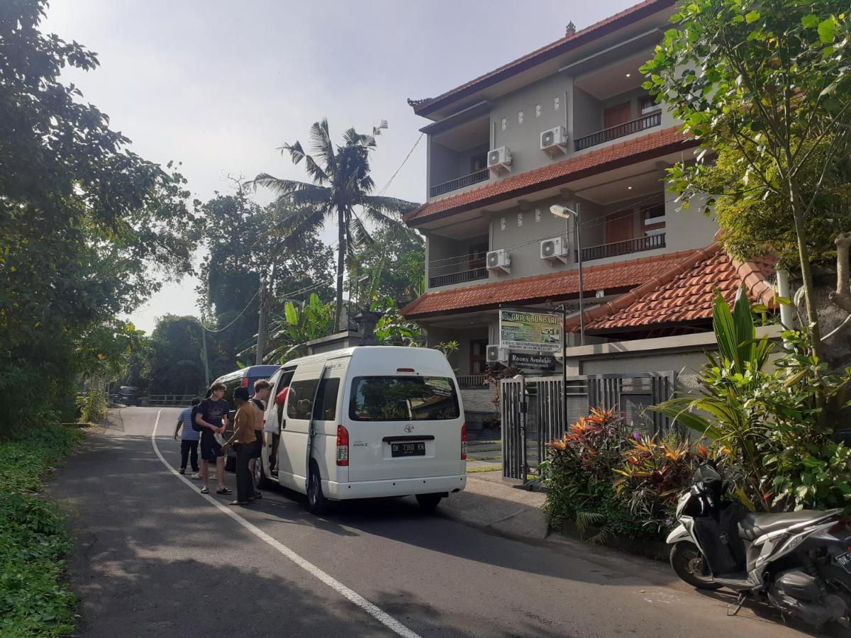 Griya Bun Sari Apartment Sukawati  Bagian luar foto