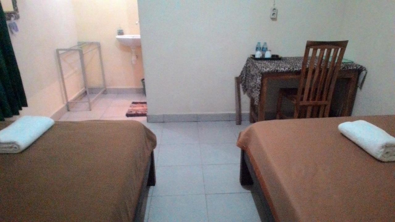 Griya Bun Sari Apartment Sukawati  Bagian luar foto